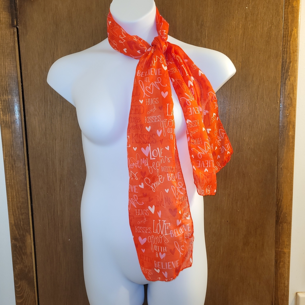 Women's Red/ Pink Silk Feel Valentines Day Heart Print Scarf 58x10